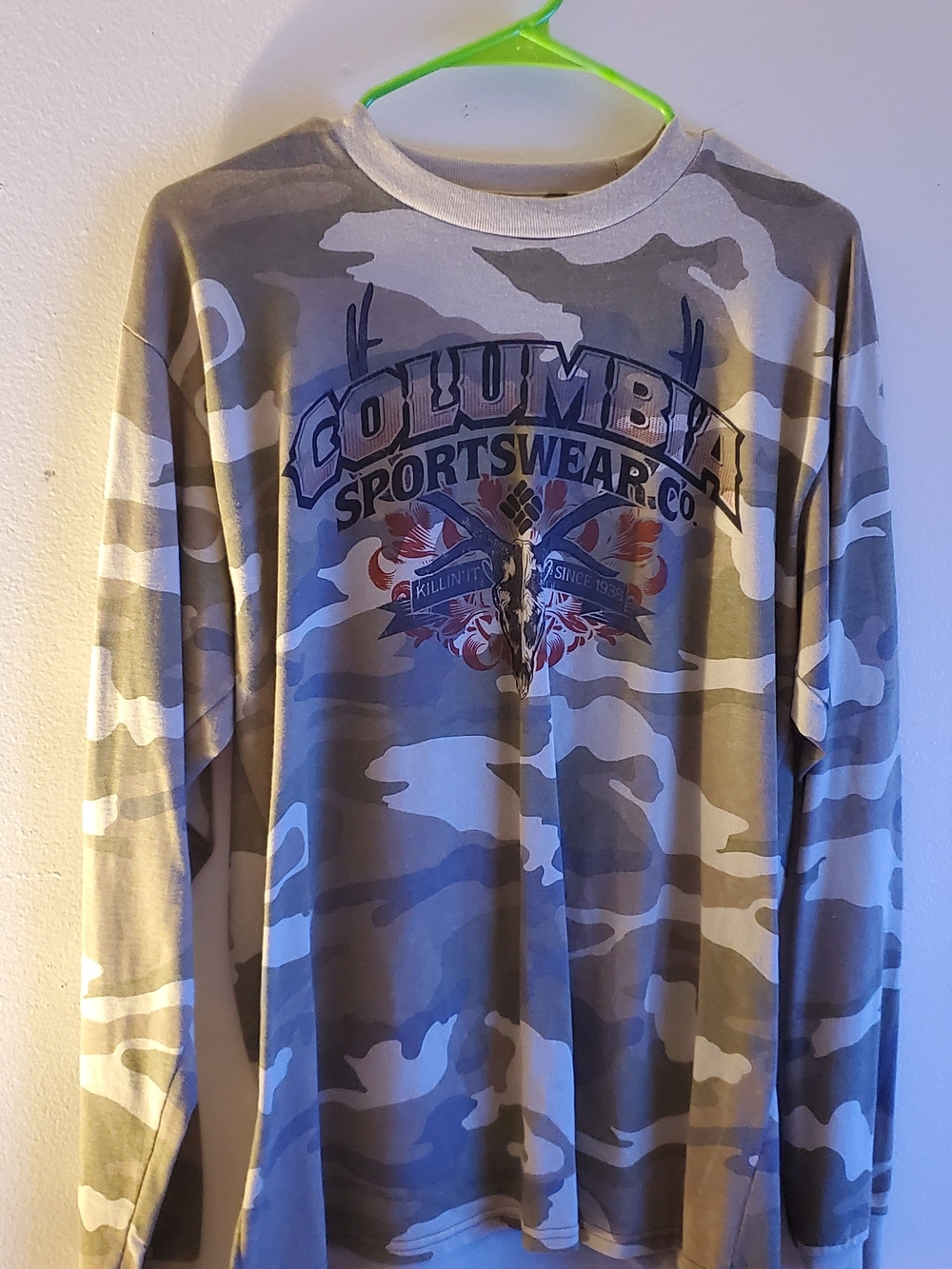 Columbia Long Sleeve Camouflage Graphic Shirt - Gray